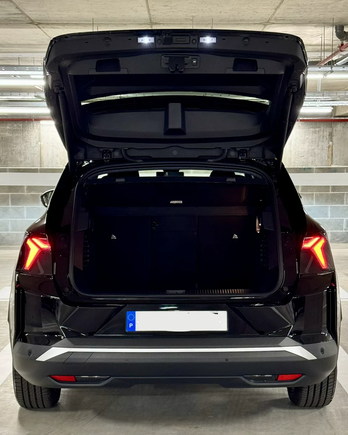 Renault Scénic E-Tech Techno — 12