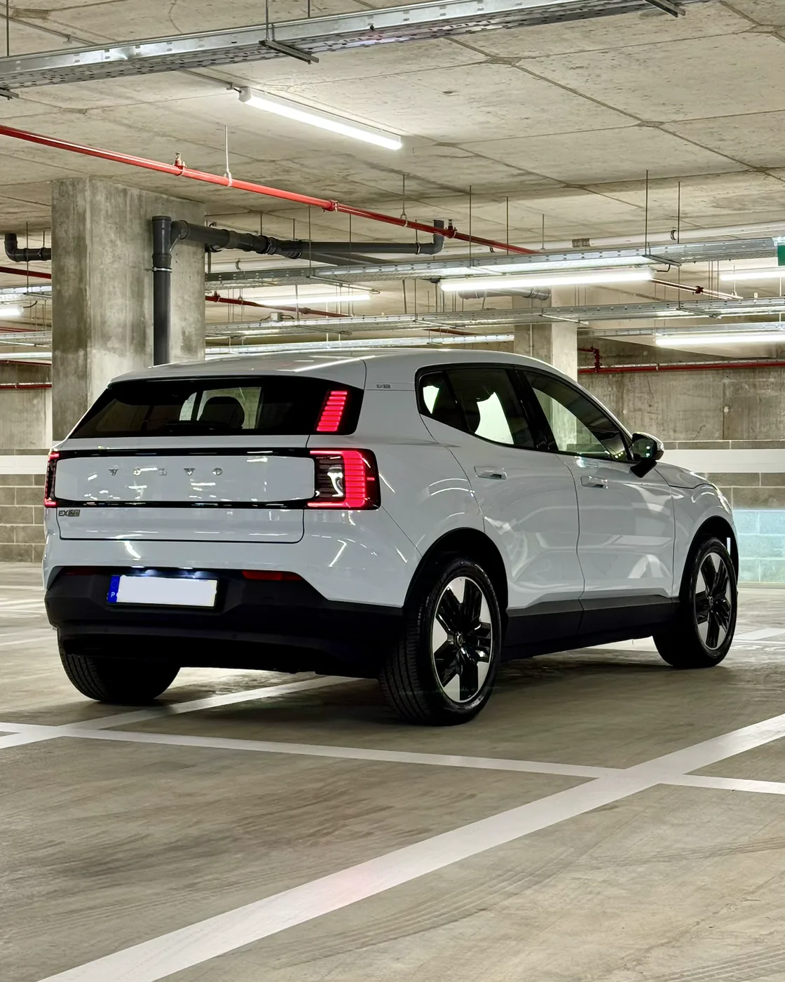 Volvo EX30 P5 Electric — 4