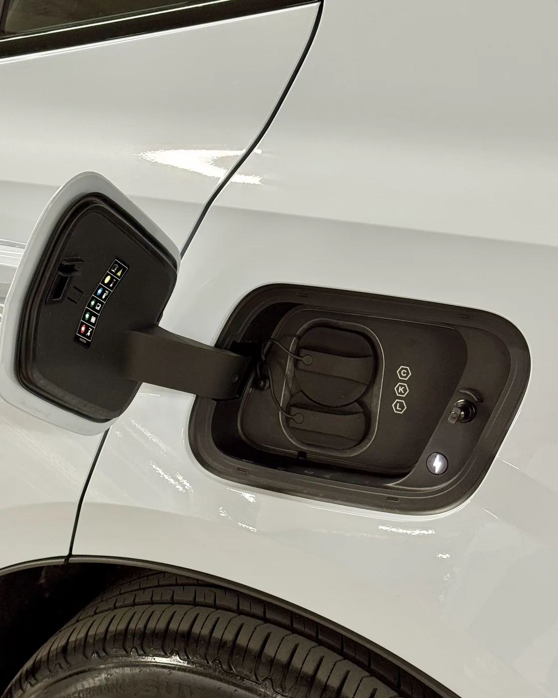 Volvo EX30 P5 Electric — 14
